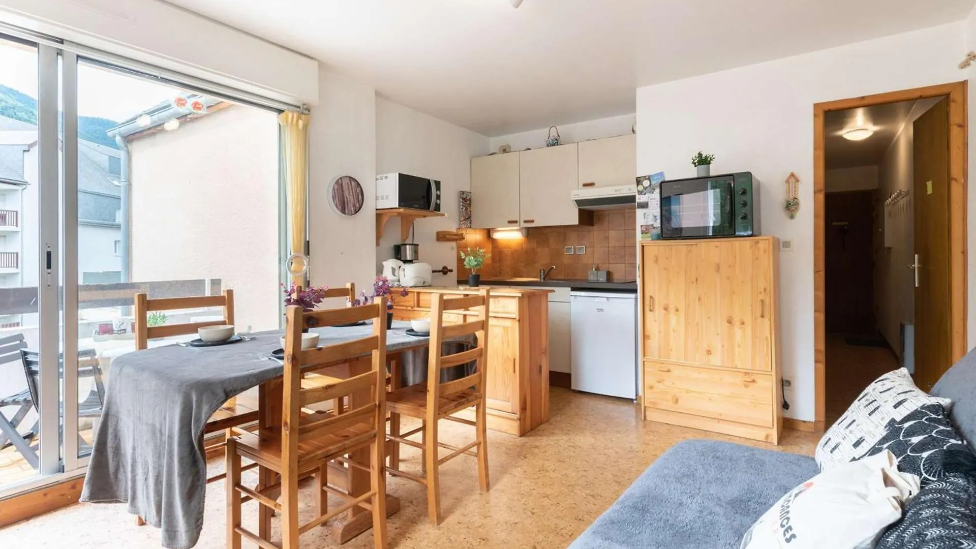 Apartamento Appartement T2 Avec Balcon, Parking Prive Et Proche Telepherique A Saint-Lary-Soulan - Fr-1-296-350